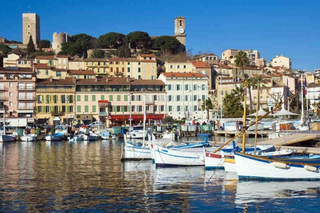 Jolie 3 pièces avec terrasse au vieux port, à 2 pas des plages et du palais. Cannes Esterno foto